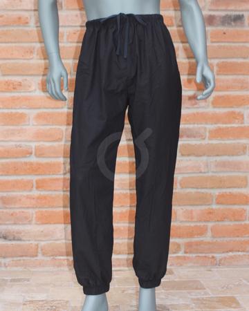 <p>Tela: Antifluido.&nbsp; Composici&oacute;n: Algod&oacute;n 35%, Poli&eacute;ster 65%.&nbsp; Peso: 123 a 136 gr/m2. Descripci&oacute;n: Pantal&oacute;n de protecci&oacute;n en tela antifluido.&nbsp; El&aacute;stico en cintura y bastas.&nbsp; Reata reguladora.&nbsp; Corte AMPLIO.&nbsp; 2 bolsillos laterales.&nbsp; Lavadas: 50.</p>
